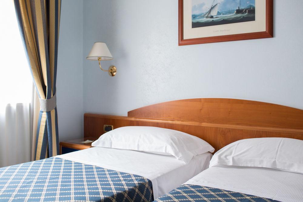 Hotel Levante Fossacesia Buitenkant foto