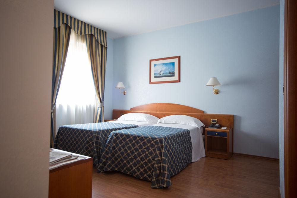Hotel Levante Fossacesia Buitenkant foto
