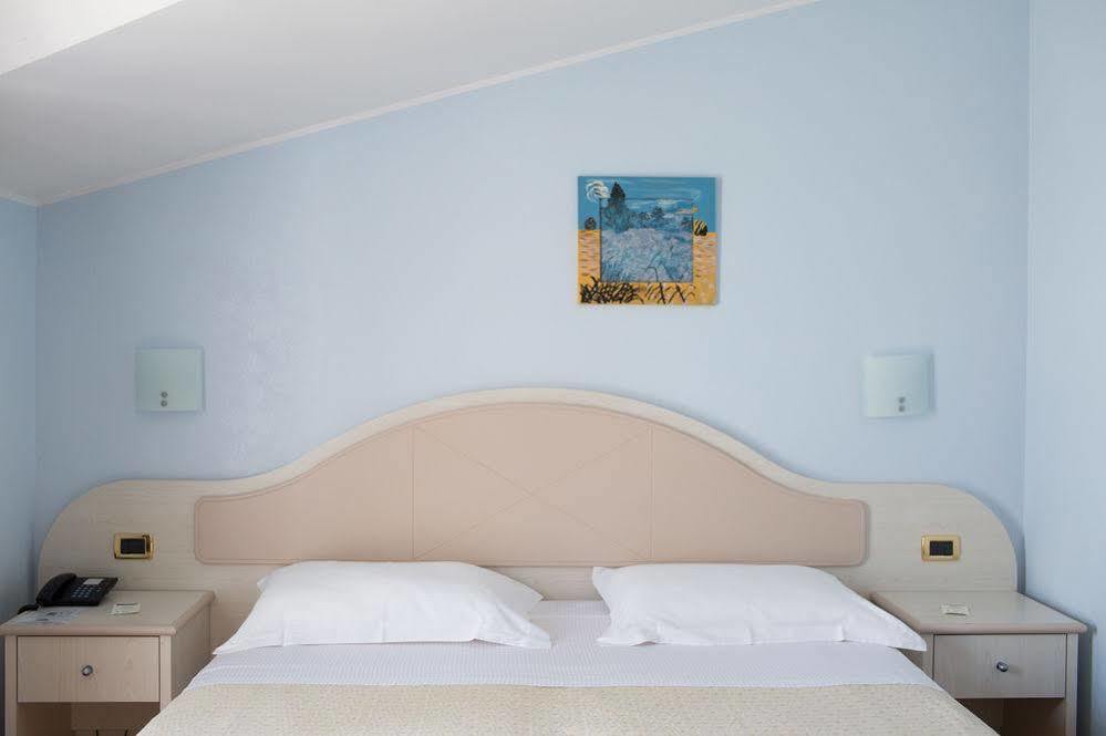 Hotel Levante Fossacesia Buitenkant foto